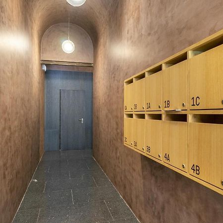 Whome Exclusive City Hideaway Perfect For Digital Nomads & Remote Workers Лиссабон Экстерьер фото