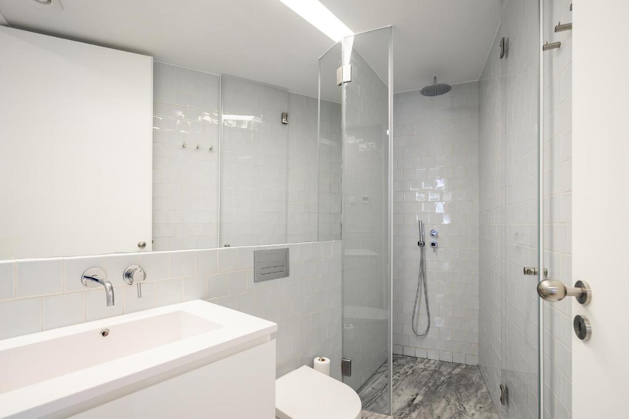 Whome Exclusive City Hideaway Perfect For Digital Nomads & Remote Workers Лиссабон Экстерьер фото