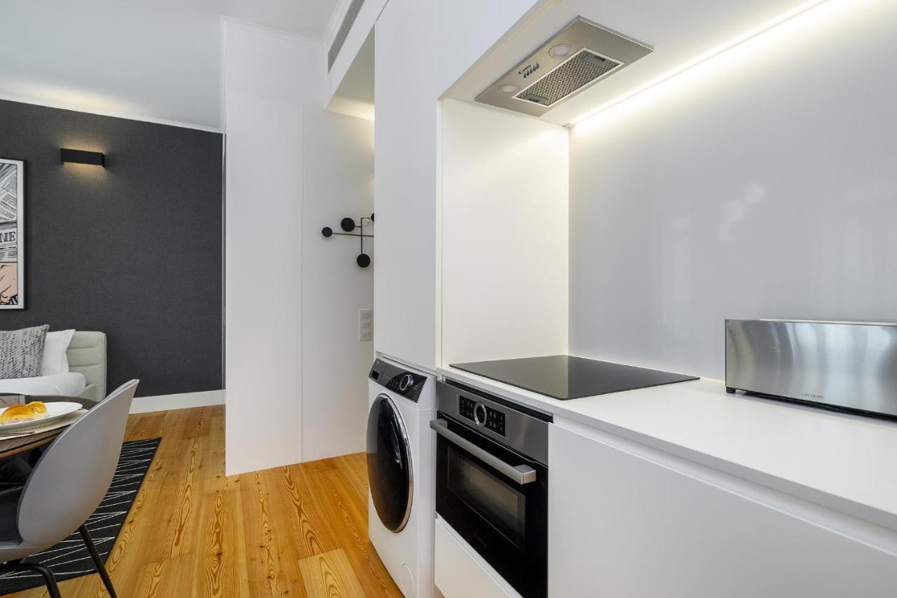 Whome Exclusive City Hideaway Perfect For Digital Nomads & Remote Workers Лиссабон Экстерьер фото